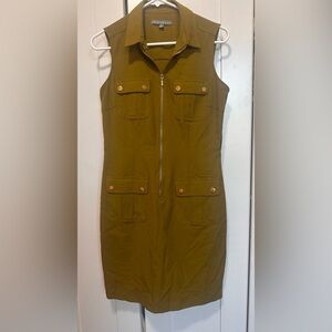 Sharagano‎ Olive Green Sleeveless Utility Jacket size 4